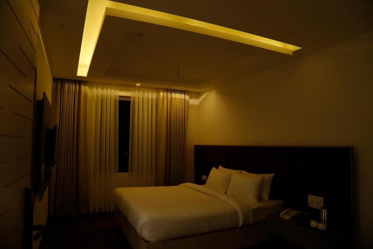 Dayal Hotel Una (Himachal Pradesh) المظهر الخارجي الصورة