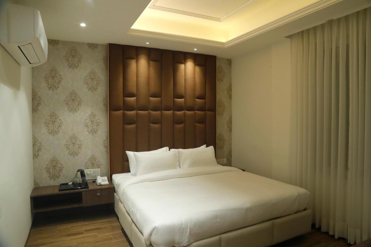 Dayal Hotel Una (Himachal Pradesh) المظهر الخارجي الصورة